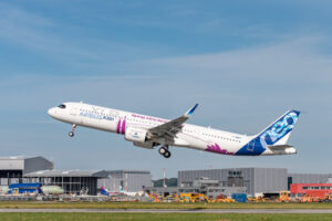 A321XLR Test Aircraft powered by Pratt&Whitney engines taking off - Image, Airbus