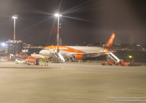 easyJet Switzerland Airbus A320 at Hamburg Airport - Image, Economy Class and Beyond