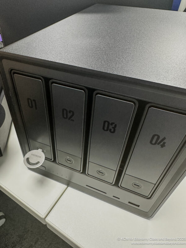 NASsync 4800 with drives unlocked