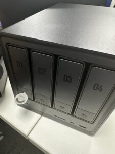 UGreen NASync 4800 - Image, Economy Class and Beyond