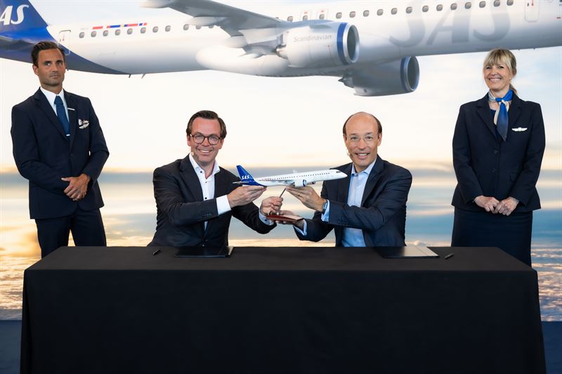 SAS LInk Embraer E195-E2 Signing ceromory - Image, SAS/Embraer 