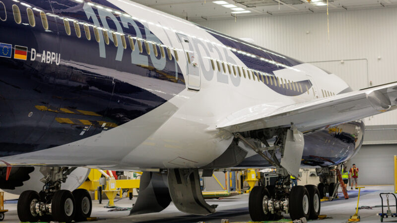 Lufthansa 100 Boeing 787-9 - Image, Lufthansa Group