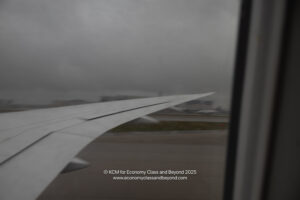 an airplane wing on a runway
