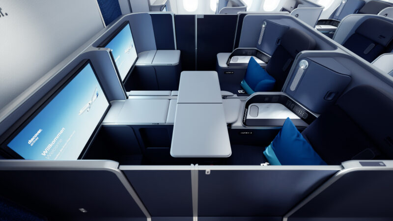 Discover Airlines - Ocean Blue - Business CLass Suite - Image, Discover Airlines