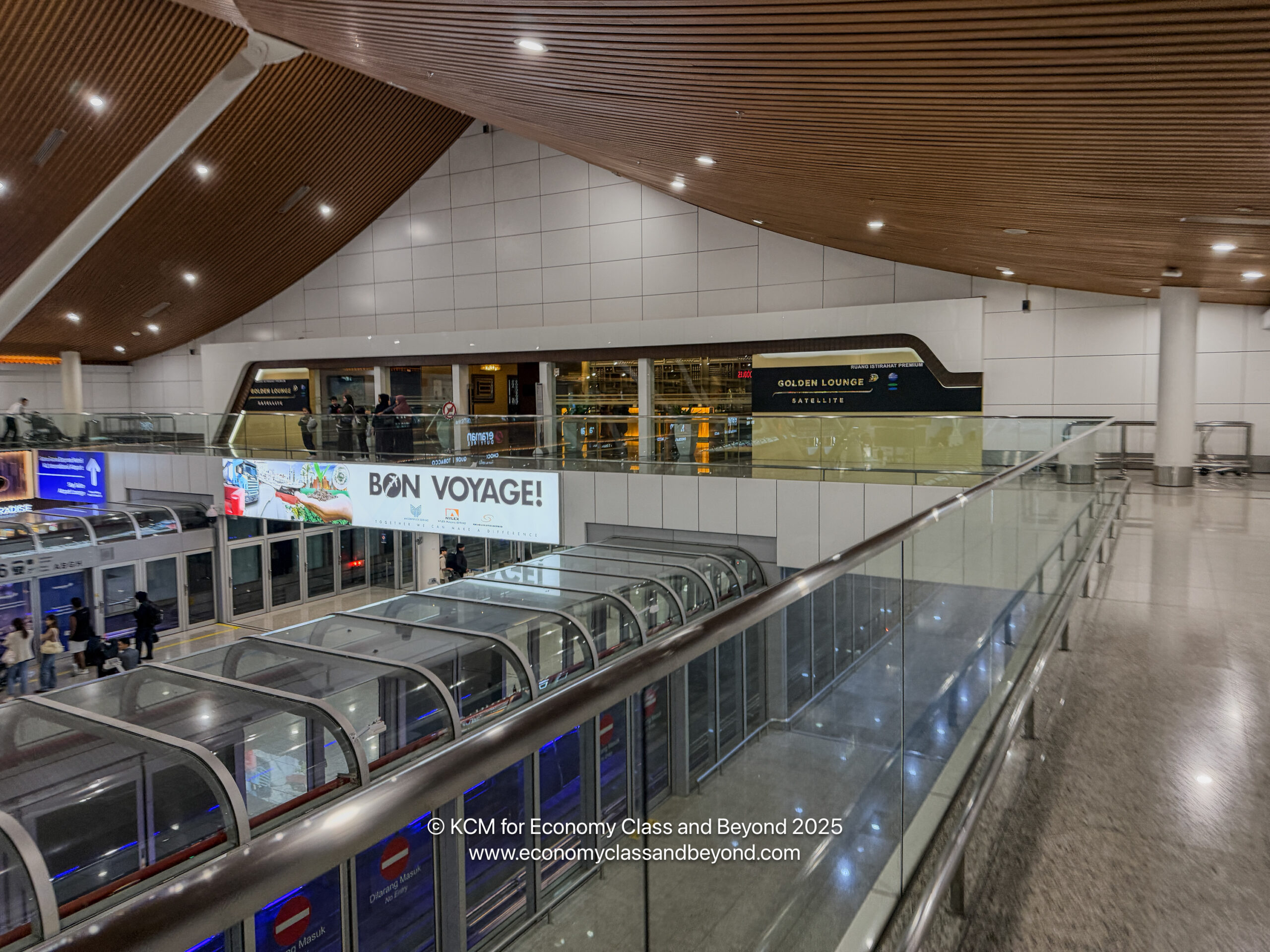 boardingarea.com - Kevincm - TRIP REPORT: Back to KLIA Terminal 1 and the Malaysia Airlines Golden Lounge - Growing Old In Style - Economy Class & Beyond