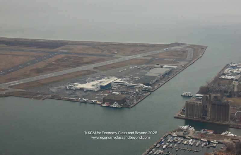 Toronto Billy Bishop City Airport - Image, Economy Class and Beyond (Shot 2011)