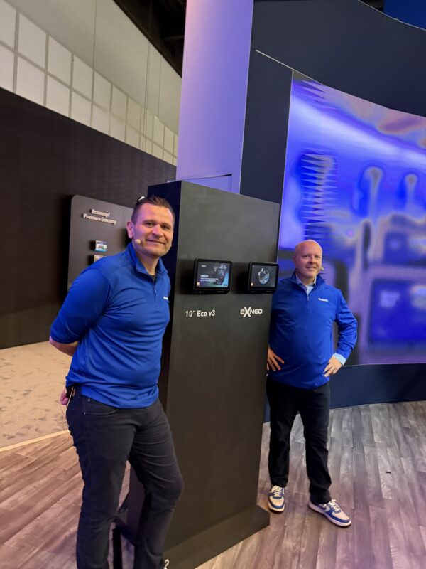 Pansonic eXNeo.- Image, Economy Class and Beyond 