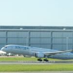 United Airlines Boeing 787-9 taking off from London Heathrow - Image, Economy Class and Beyond